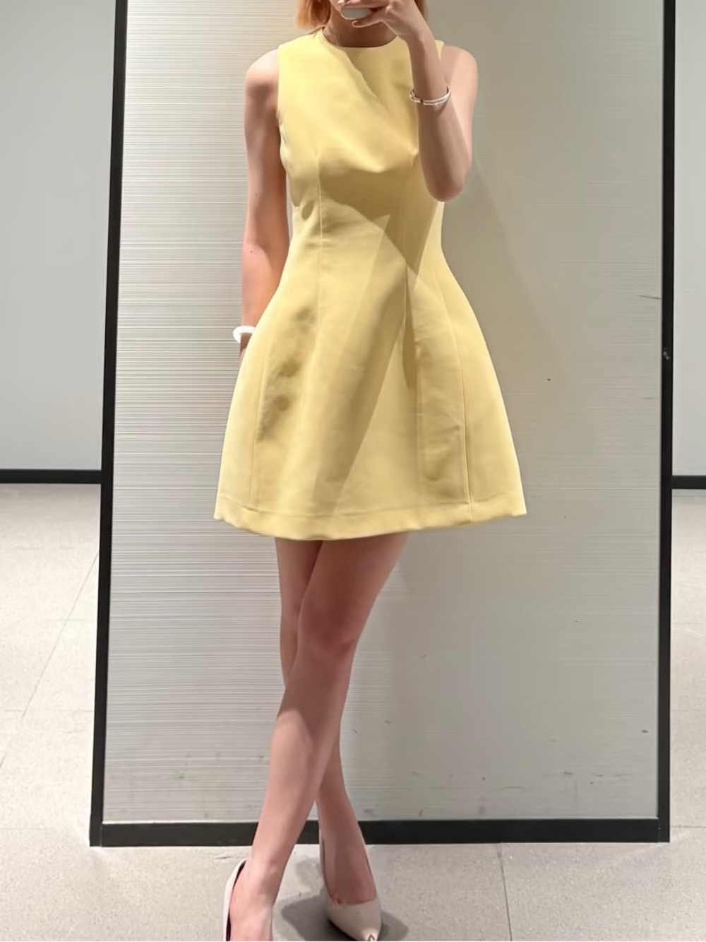 New with Tags Zara Sleeveless Summer Pastel Yellow Women’s Mini Dress Size XS
